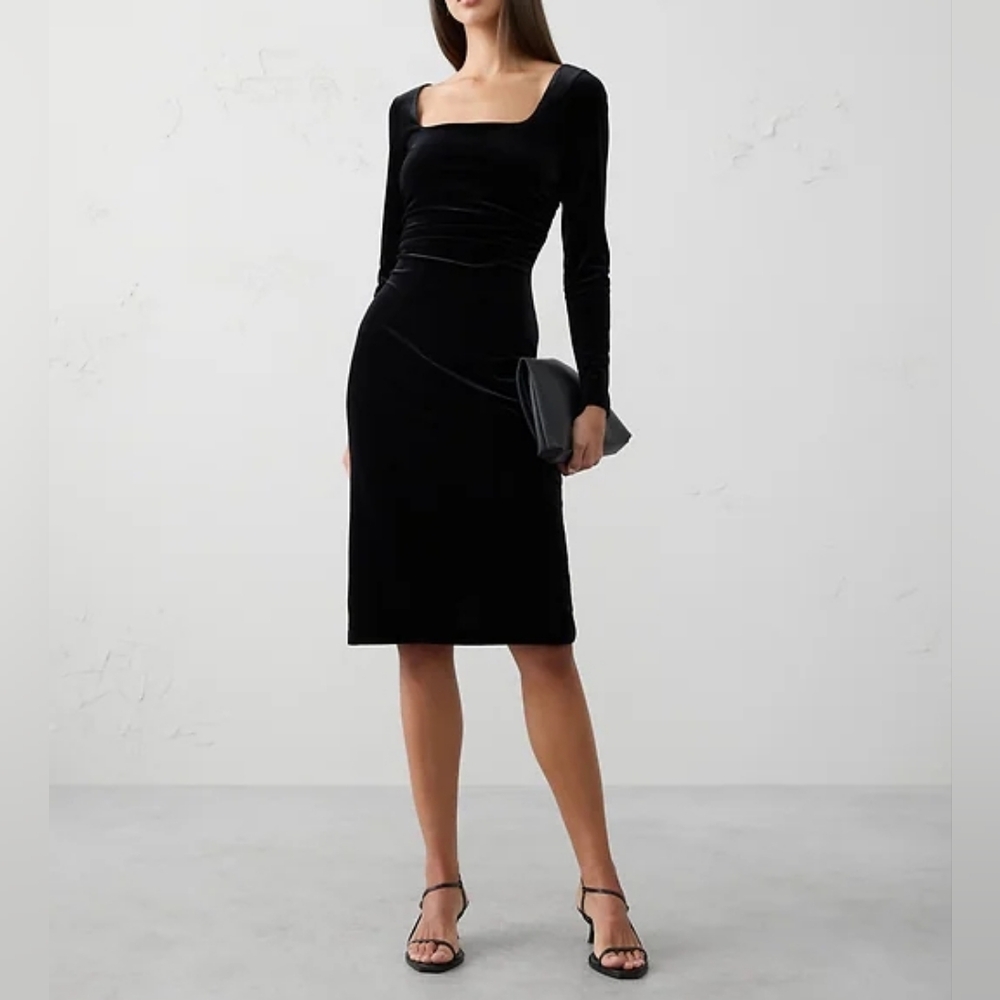 NWT BANANA REPUBLIC | $140 Velvet Shirred Waist Midi Dress